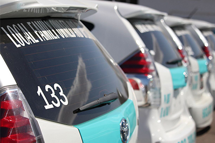 local-family-owned-airport2-cabs_phoenix-arizona